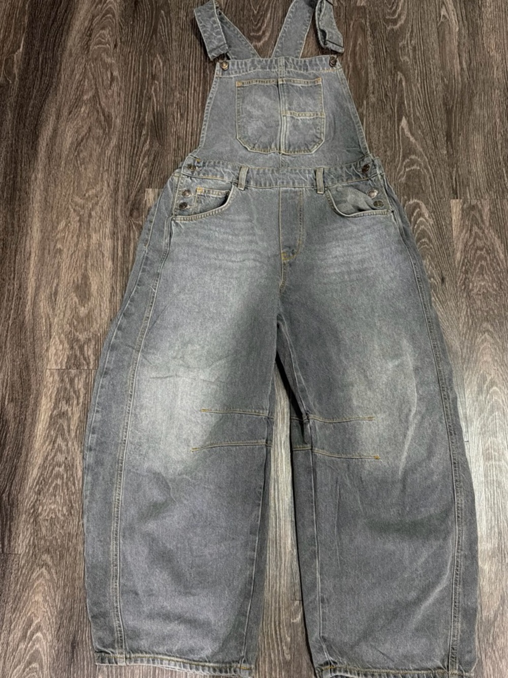 We The Free Good Luck Barrel Overalls size medium